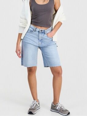 Tinseltown Light Blue High-Rise Denim Bermuda Shorts